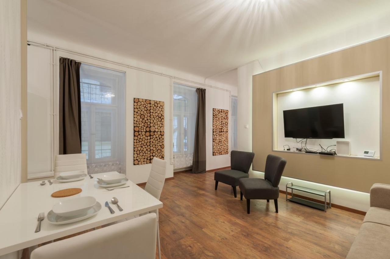 A Twist Of Nature Apartment บูดาเปสต์ ภายนอก รูปภาพ